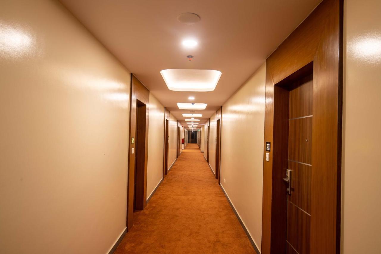Hotel Palm International Butwal Екстер'єр фото